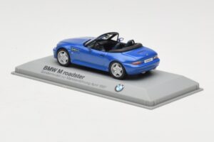 BMW Z3 Roadster 2.8 Moder Minichamps 1:43 BMW003 Kovina – slika 3 od 4