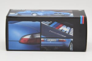 BMW Z3 Roadster 2.8 Moder Minichamps 1:43 BMW003 Kovina – slika 4 od 4