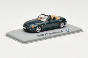 BMW Z3 Roadster 2.8 Temnozelena Minichamps 1:43 80429421514 Kovina – slika 2 od 4