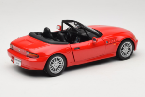 BMW Z3 Roadster Rdeč Dealerska Izdaja UT Models 1:18 80439422185 Kovina – slika 3 od 8