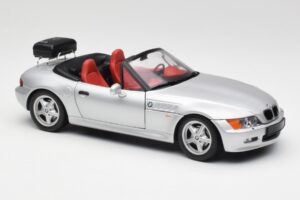 BMW Z3 Roadster Z Prtljažnikom Srebrna UT Models 1:18 20407 Kovina – slika 6 od 8