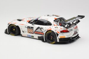 BMW Z4 E89 GT3 #888 Triple Eight Racing L. Mowle / J. Ratcliffe 24 Hours of Spa 2015 Minichamps 1:18 151152388 Kovina – slika 5 od 6