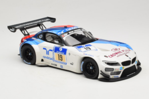 BMW Z4 GT3 #19 Team Schubert J. Muller / D. Muller ADAC 24 Hours Nurburgring 2013 Minichamps 1:18 151132319 Kovina – slika 4 od 6