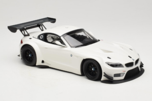 BMW Z4 GT3 E89 Bel Minichamps 1:18 151122301 Kovina – slika 4 od 6