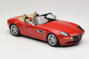 BMW Z8 Rdeč Minichamps 1:18 155024230 Kovina – slika 4 od 6
