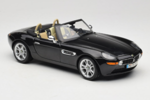 BMW Z8 Črna Kyosho 1:18 80439411729 Kovina – slika 7 od 9