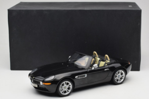 BMW Z8 Črna Kyosho 1:18 80439411729 Kovina – slika 9 od 9