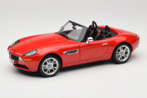 BMW Z8 Rdeča Kyosho 1:18 80439411730 Kovina