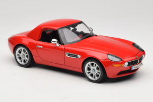 BMW Z8 Rdeča Kyosho 1:18 80439411730 Kovina – slika 7 od 9