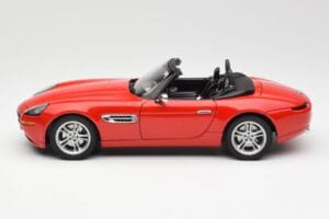 BMW Z8 E52 Rdeč AUTOart 1:18 70513 Kovina – slika 4 od 8