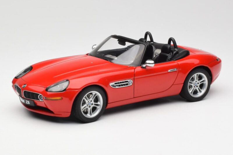 BMW Z8 E52 Rdeč AUTOart 1:18 70513 Kovina