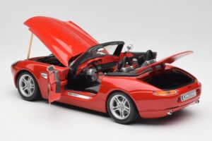 BMW Z8 E52 Rdeč Metalik Bburago 1:18 18-12032 Kovina – slika 5 od 8