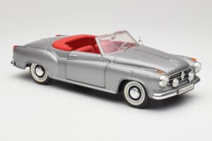 Borgward Isabella Kabriolet Srebrna Revell 1:18 8411 Kovina – slika 6 od 8