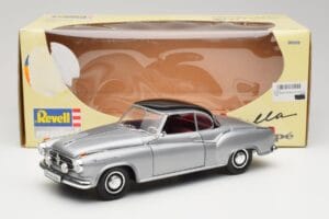 Borgward Isabella Coupe Siv & Črn Revell 1:18 8989 Kovina – slika 2 od 8