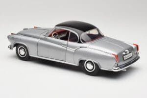 Borgward Isabella Coupe Siv & Črn Revell 1:18 8989 Kovina – slika 4 od 8