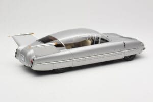 Borgward Traumwagen Srebrn BoS Models 1:18 BOS052 Smola – slika 2 od 6