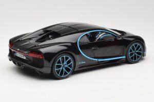 Bugatti Chiron Črn & Modra Bburago 1:18 18-11040BK Kovina – slika 3 od 8