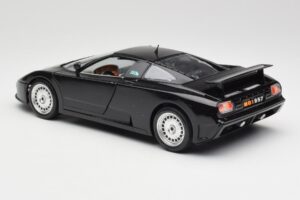 Bugatti EB110 Črn Bburago 1:18 3055 Kovina – slika 7 od 8