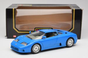 Bugatti EB110 Moder Bburago 1:18 3035 Kovina – slika 8 od 8