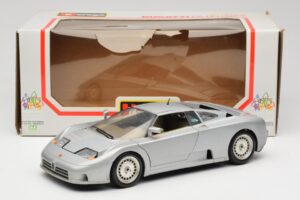 Bugatti EB110 Srebrn Bburago 1:18 3035-S Kovina – slika 8 od 8