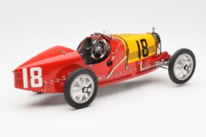 Bugatti T35 National Colors Spain CMC 1:18 M-100-B-016 Kovina – slika 2 od 6