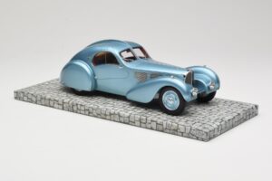 Bugatti Type 57SC Atlantic Modra Minichamps 1:18 107110320 Kovina – slika 4 od 6