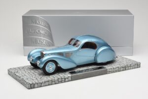 Bugatti Type 57SC Atlantic Modra Minichamps 1:18 107110320 Kovina – slika 6 od 6