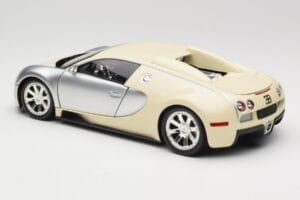 Bugatti Veyron Edition Centenaire Chrome Beige Minichamps 1:18 100110854 Kovina – slika 7 od 8