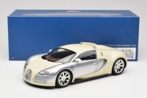 Bugatti Veyron Edition Centenaire Chrome Beige Minichamps 1:18 100110854 Kovina – slika 8 od 8