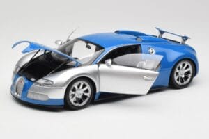 Bugatti Veyron Edition Centenaire Chrome Blue Minichamps 1:18 100110850-O Kovina – slika 2 od 7