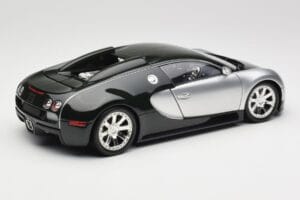 Bugatti Veyron Edition Centenaire Chrome Green Minichamps 1:18 100110852 Kovina – slika 3 od 8