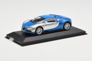Bugatti Veyron Centenaire Modra Metalik Srebrna Minichamps 1:43 400110850 Kovina – slika 2 od 4