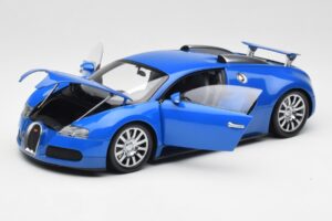 Bugatti Veyron Svetlo Modra Temno Modra Minichamps 1:18 100110821 Kovina – slika 2 od 8