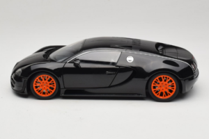 Bugatti Veyron Super Sport Black Metallic Minichamps 1:18 100110842 Kovina – slika 4 od 8