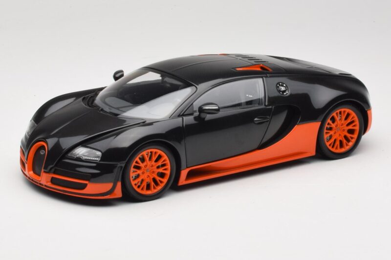 Bugatti Veyron Super Sport Top Gear Edition Minichamps 1:18 519101101 Kovina