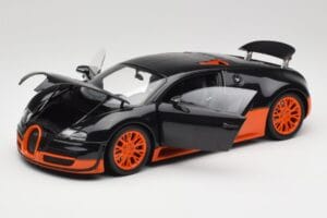Bugatti Veyron Super Sport World Record Edition Carbon & Orange Minichamps 1:18 100110840 Kovina – slika 2 od 8