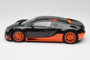 Bugatti Veyron Super Sport World Record Edition Carbon & Orange Minichamps 1:18 100110840 Kovina – slika 4 od 8