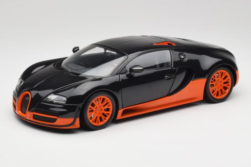 Bugatti Veyron Super Sport World Record Edition Carbon & Orange Minichamps 1:18 100110840 Kovina