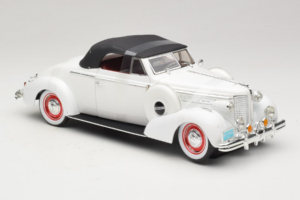 Buick Century Kabriolet Bel Signature Models 1:18 18131 Kovina – slika 4 od 6