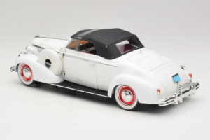 Buick Century Kabriolet Bel Signature Models 1:18 18131 Kovina – slika 5 od 6