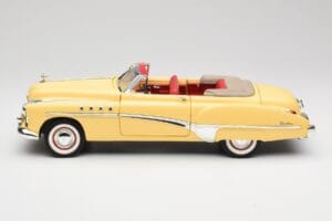 Buick Roadmaster Chrome Yellow Motormax 1:18 23124646-M17 Kovina – slika 4 od 8