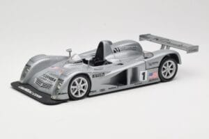 Cadillac Northstar LMP #1 24 Hours of Le Mans 2000 Hot Wheels 1:18 29225 Kovina