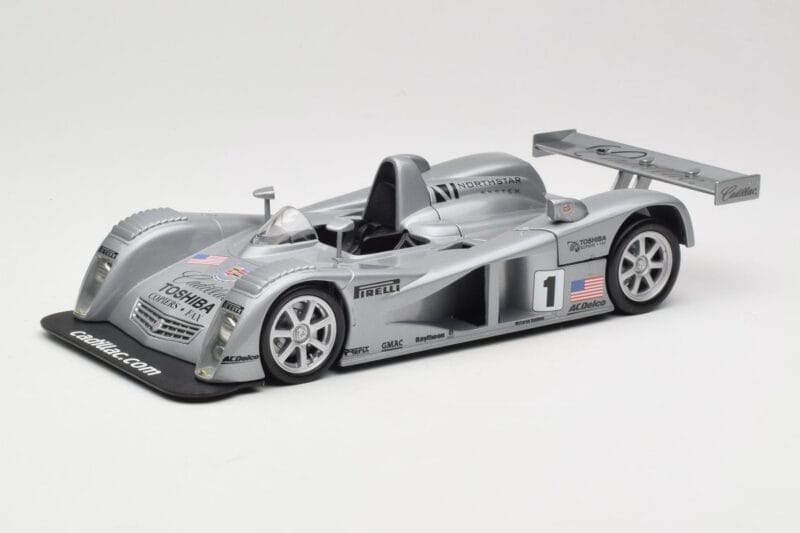 Cadillac Northstar LMP #1 24 Hours of Le Mans 2000 Hot Wheels 1:18 29225 Kovina