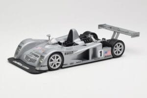 Cadillac Northstar LMP #1 24 Hours of Le Mans 2000 Hot Wheels 1:18 29225 Kovina – slika 2 od 8
