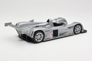 Cadillac Northstar LMP #1 24 Hours of Le Mans 2000 Hot Wheels 1:18 29225 Kovina – slika 3 od 8