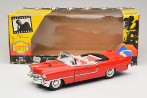 Cadillac Kabriolet Rdeč James Dean Solido 1:18 98019 Kovina – slika 8 od 8