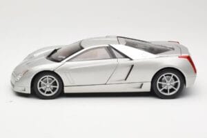 Cadillac Cien Srebrn Hot Wheels 1:18 57296 Kovina – slika 4 od 8