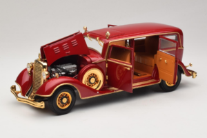 Cadillac Deluxe Tudor Državna Limuzina Puyi Zadnji Kitajski Cesar Sun Star 1:18 4100 Kovina – slika 2 od 9