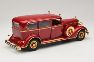 Cadillac Deluxe Tudor Državna Limuzina Puyi Zadnji Kitajski Cesar Sun Star 1:18 4100 Kovina – slika 3 od 9