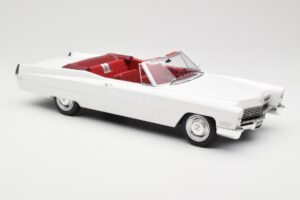 Cadillac DeVille Kabriolet Bel KK-Scale 1:18 KKDC180313 Kovina – slika 4 od 6